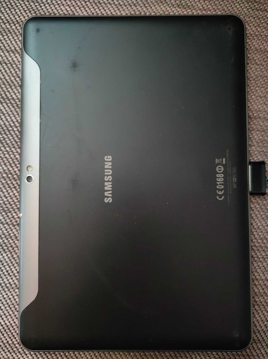 планшет samsung TAB 10.1 GT P-7500