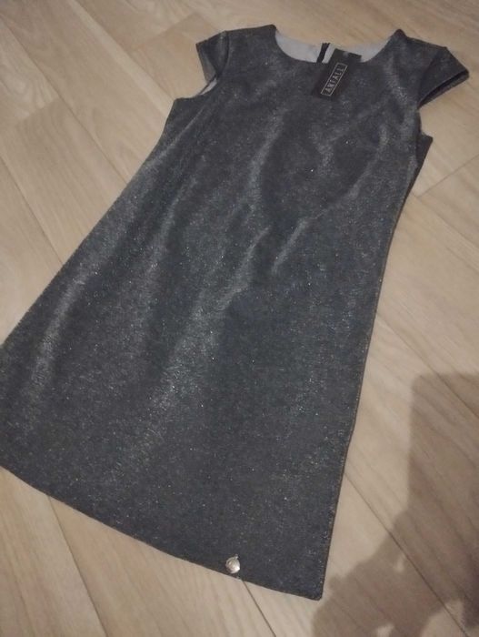 Sylwestrowa sukienka srebrna metaliczna New Year's EVE party dress