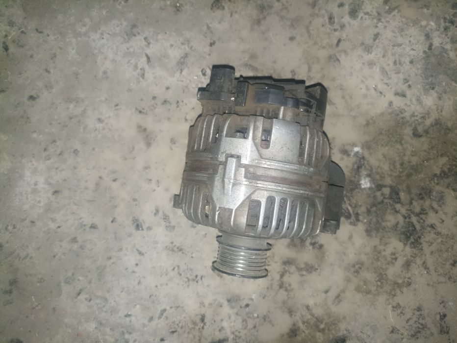 Продам генератор Volkswagen Т4