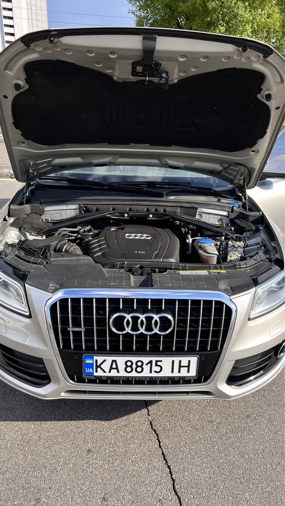 Продам Audi Q5 2 tdi 2013 в хорошому стані