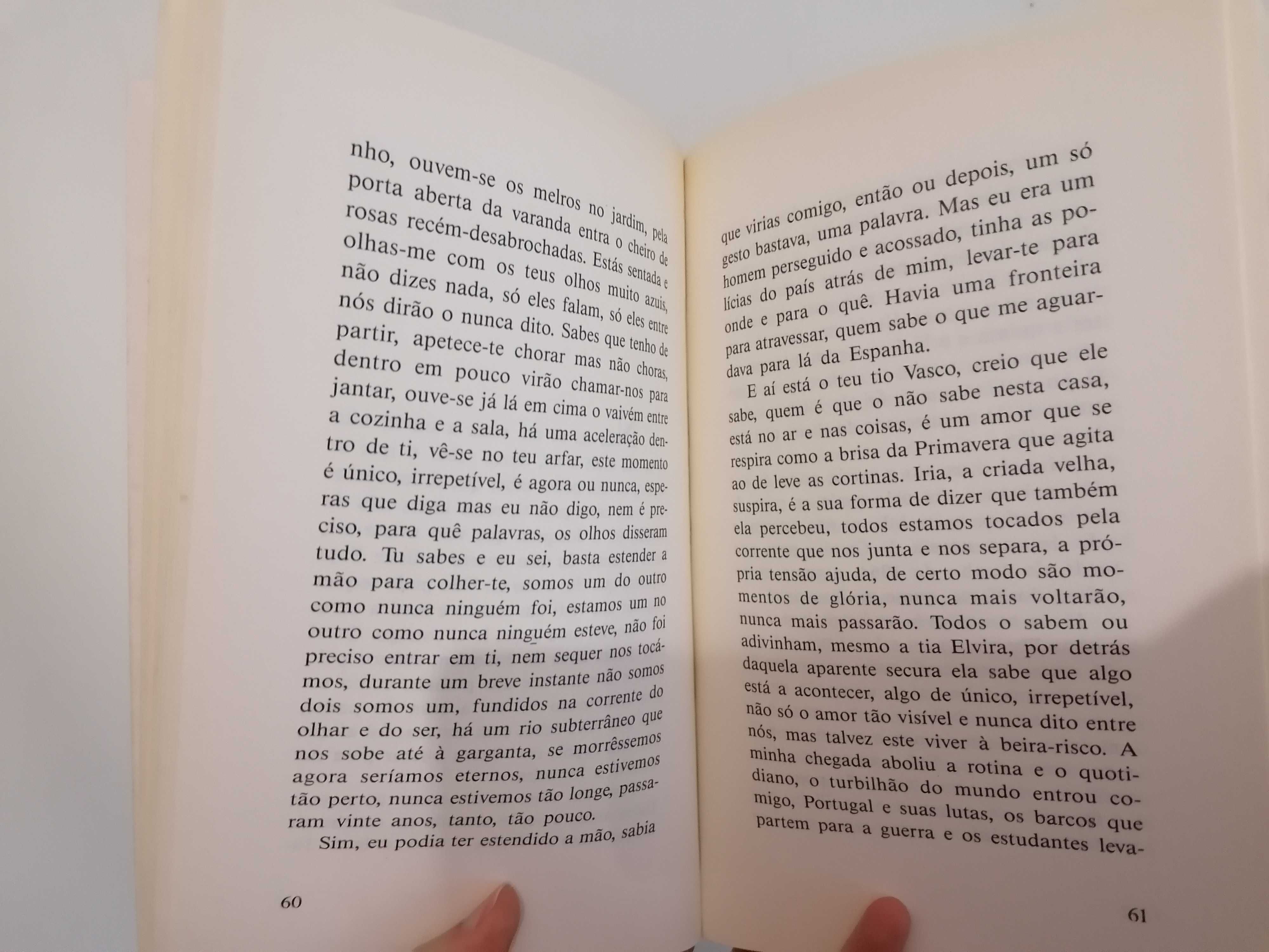Livros diversos como novos