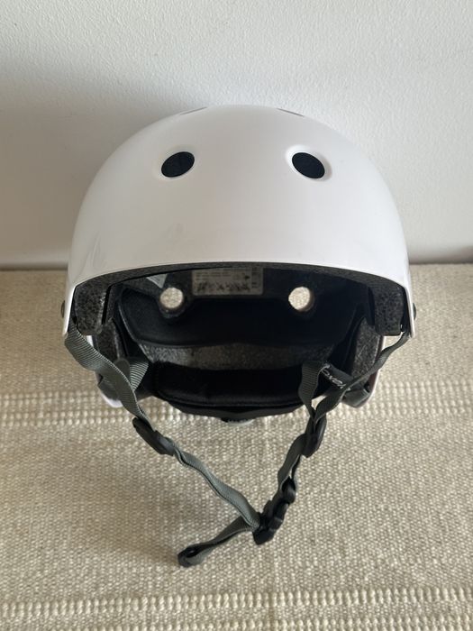 Kask na rolki, deskorolkę i hulajnogę OXELO Decathlon