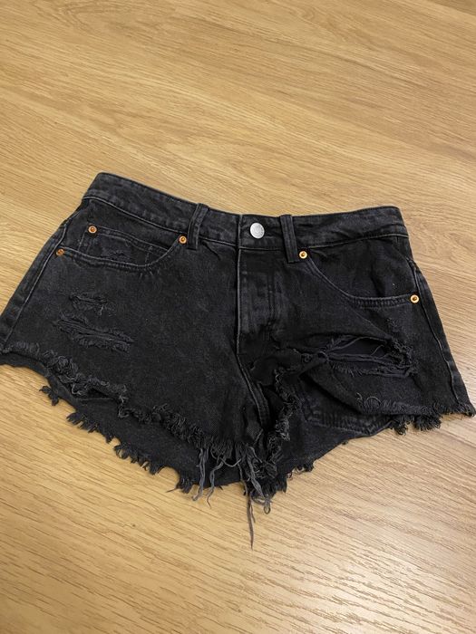 Krótkie spodenki