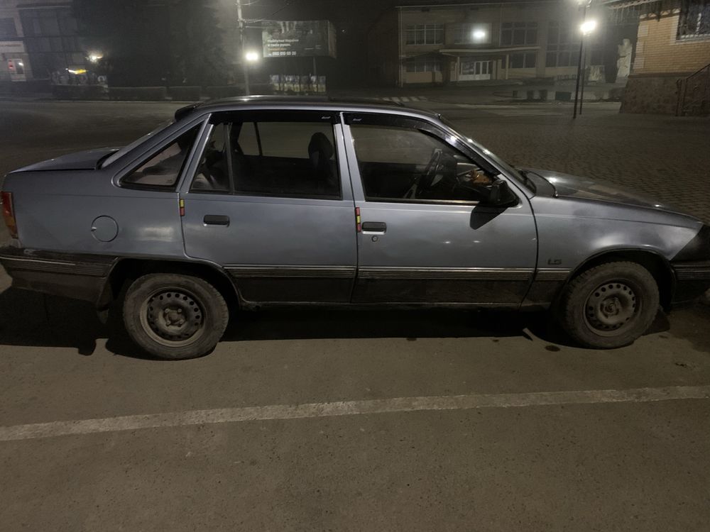 Opel kadet e 1.6