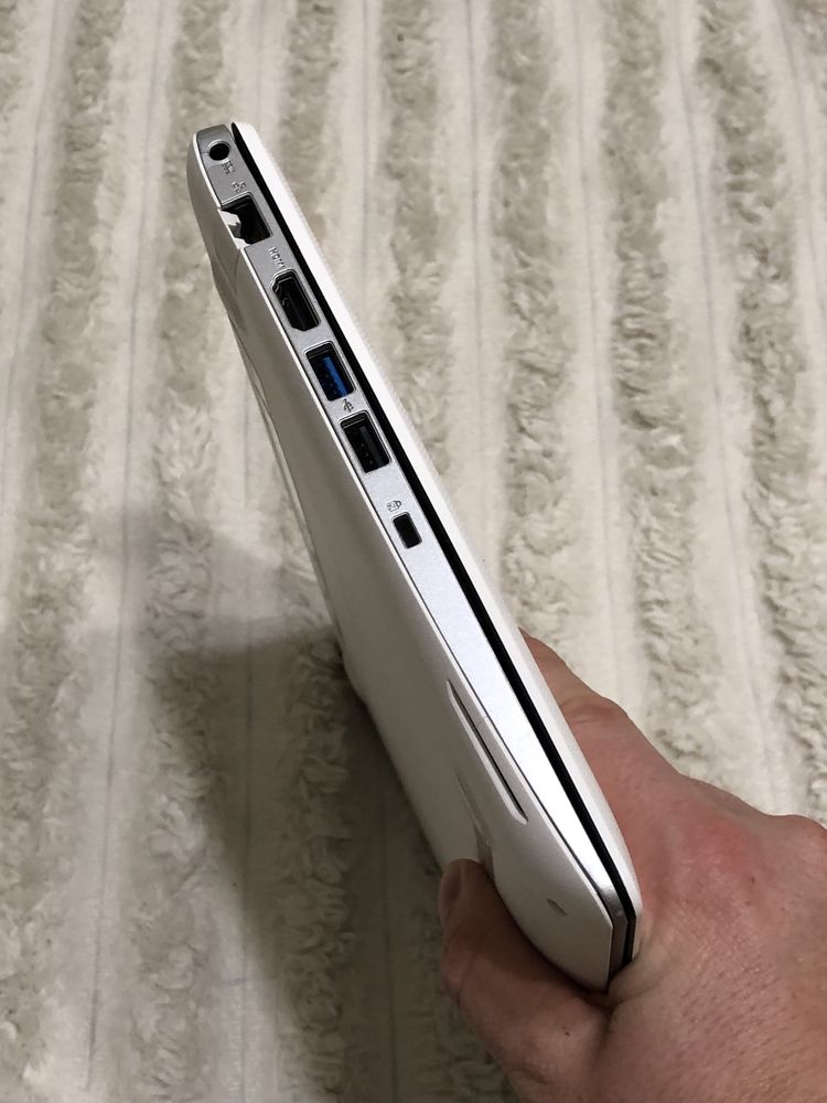 Нетбук Asus F201e ОЗУ 4гб