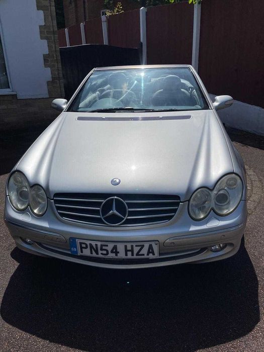 Mercedes CLK v6 320 CABRIOLET Avantgarde: ANO 2004