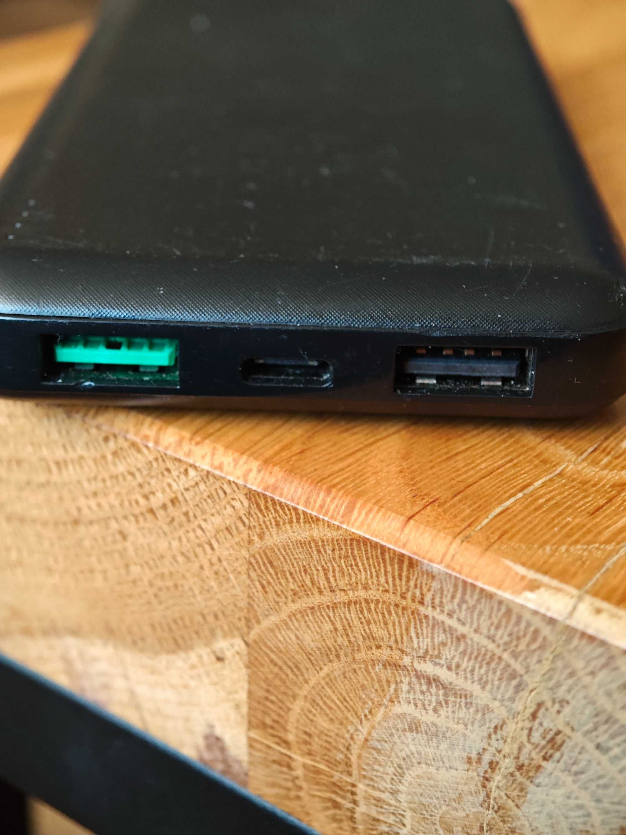 Powerbank 10000mA Q1051 CZARNY