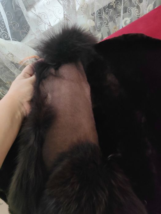 Шуба натуральная из мутона и песца