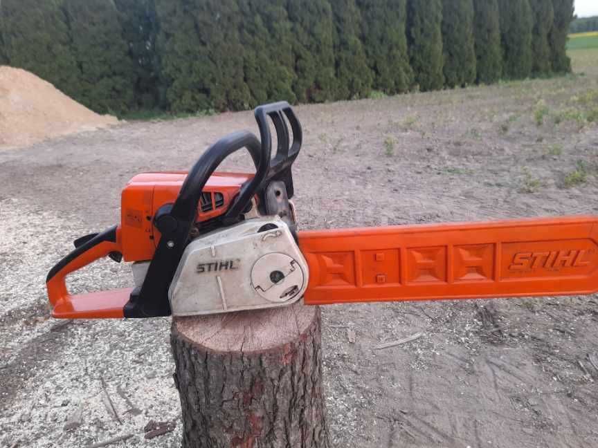 Piła stihl ms230c 2,7km