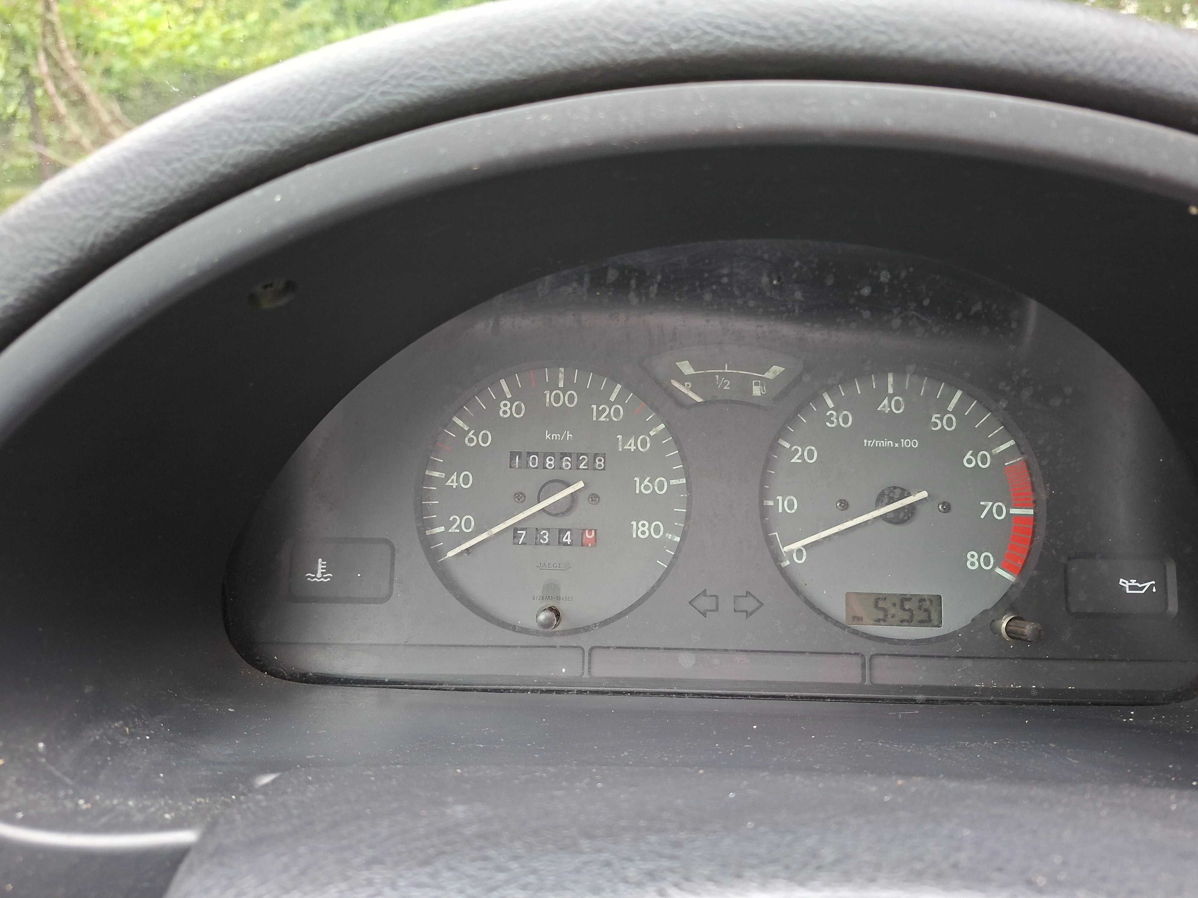 Citroen Saxo 1.1. Benzyna niski przebieg