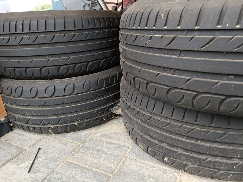 Witam sprzedam opony letnie  235/55/17