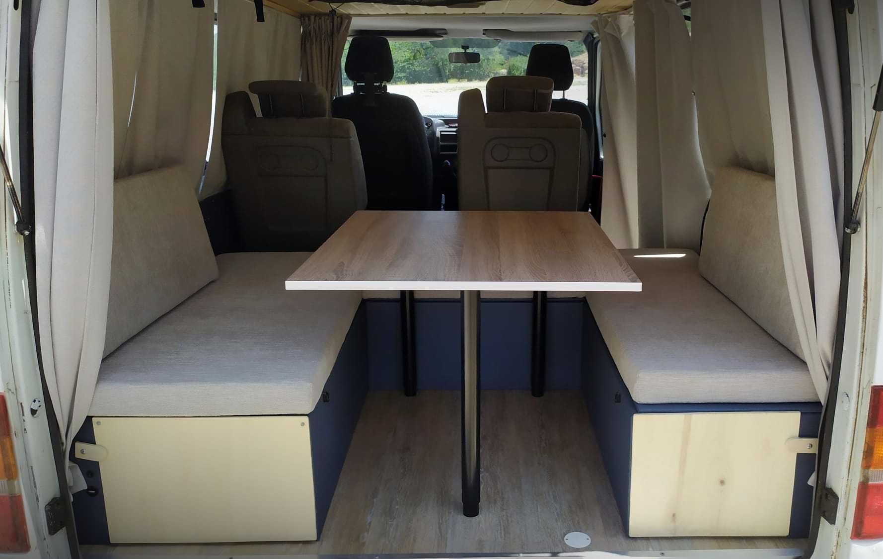 Campervan - Ford Transit - 4 Dormidas