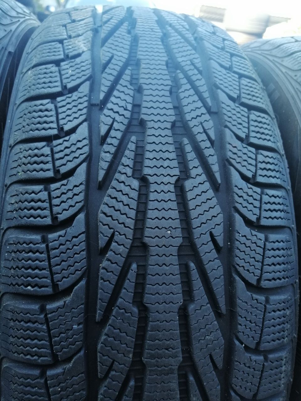 195/55R15 85H Apollo Anlac Winter