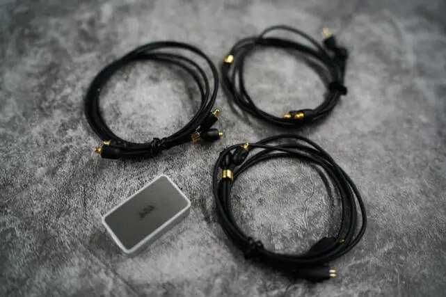 HIFIMAN HM800 - R2R ЦАП/усилитель для наушников