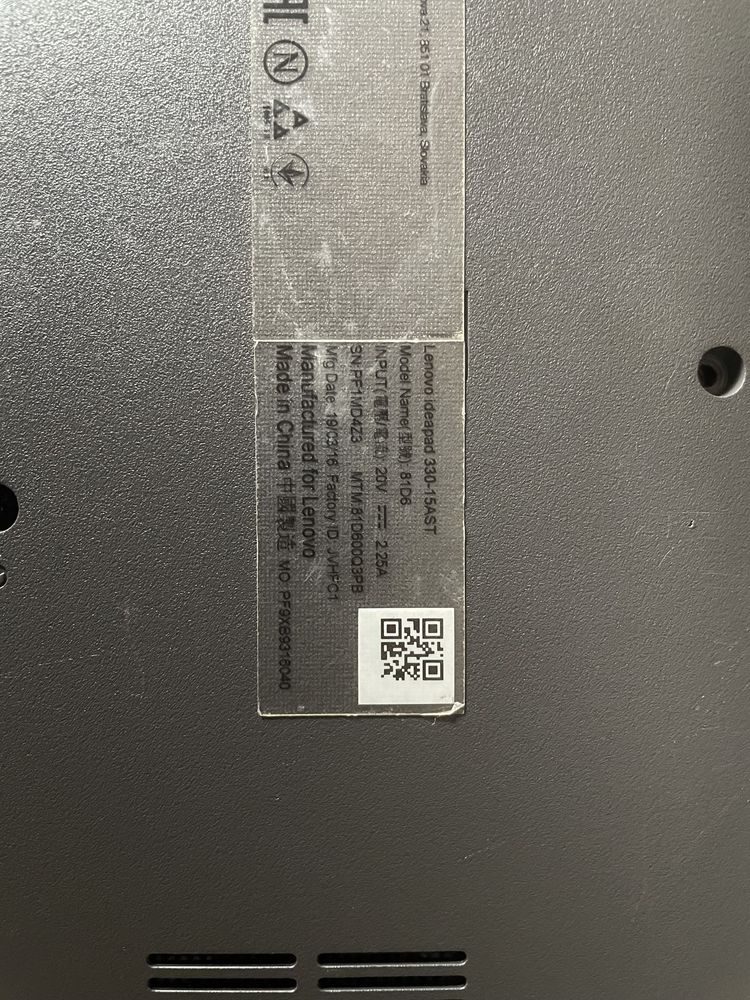 Lenovo IdeaPad 330-15AST