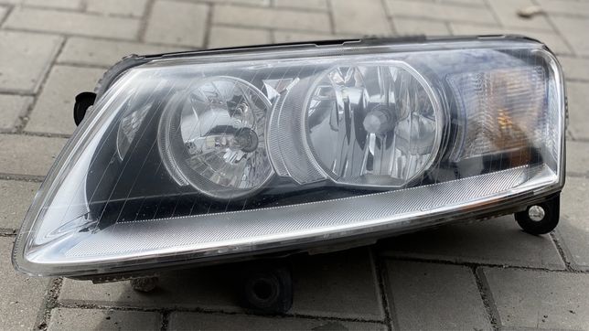 Фара галогенная правая / левая Audi A6 C6