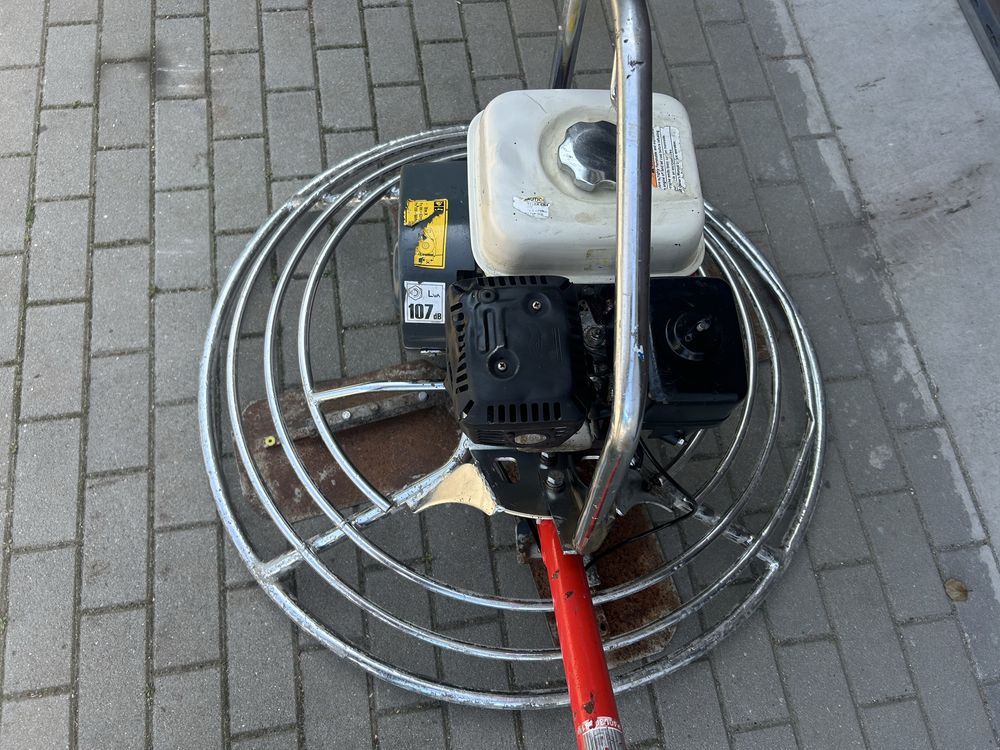 Zacieraczka do betonu BELLE PRO 900 rok 2018