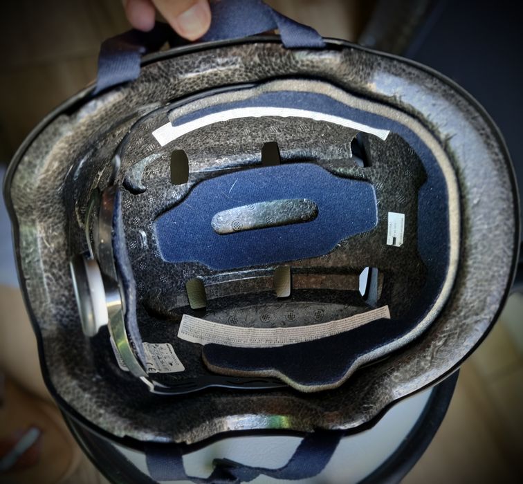 Capacete de skate / bicicleta/ patins de criança