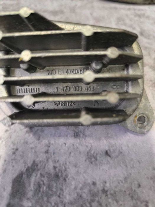 Блок керування фарою правий Audi E-Tron  1420000458