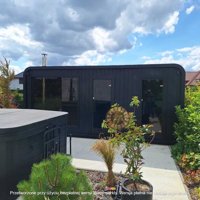 Sauna ogrodowa z tarasem