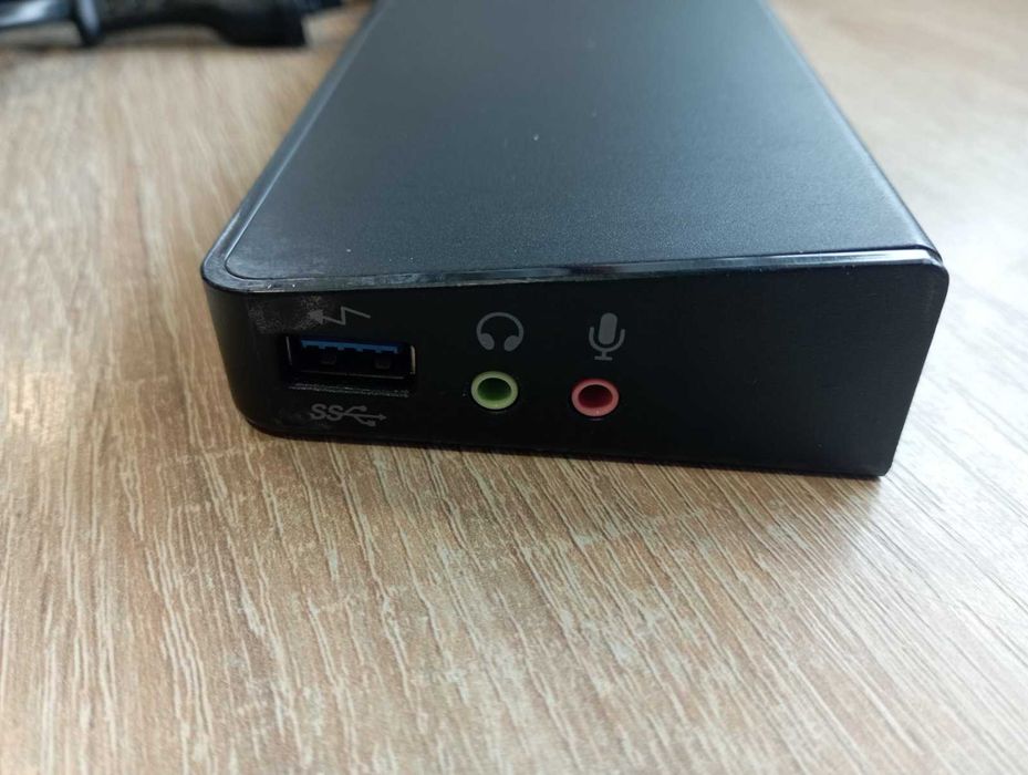 Док-станція Dell Dock D3000