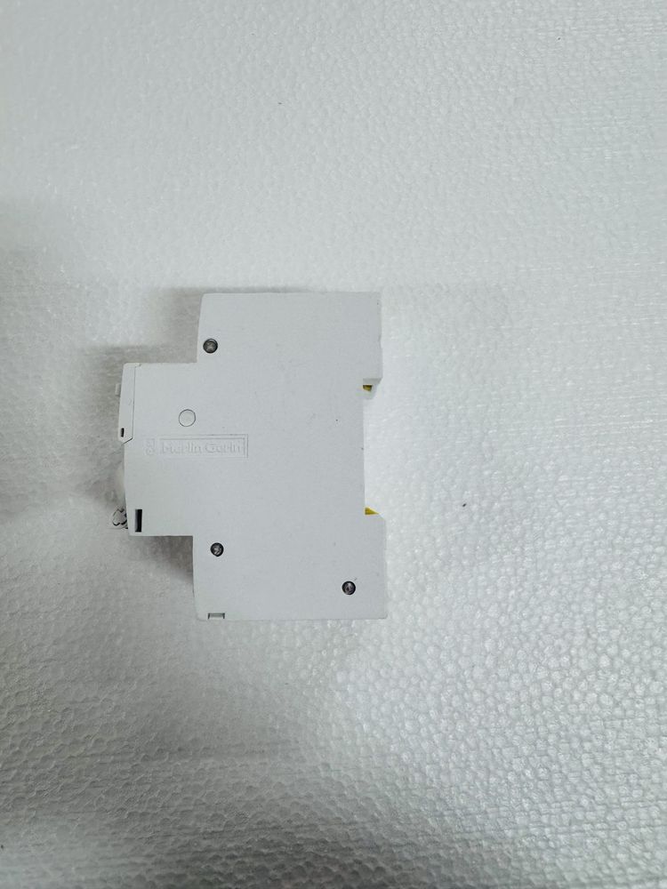 Disjuntor Schneider C6