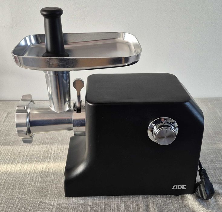 Maszynka do mięsa ADE KA1801