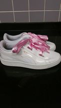 Sapatilhas Puma Basket tamanho 33
