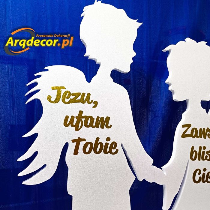 Komunijne Aniołki – Dekoracja pod Ołtarz. Pierwsza Komunia ozdoby