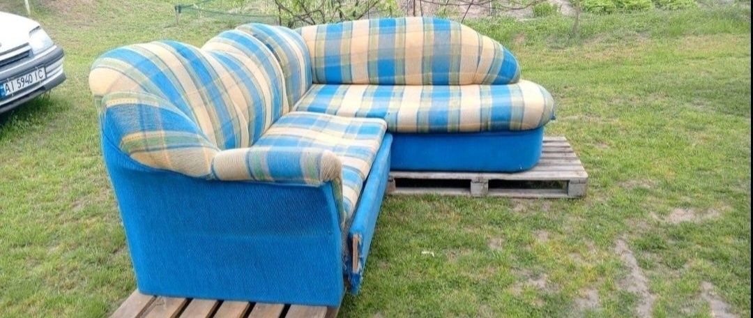 Диван угловой і розкладний.