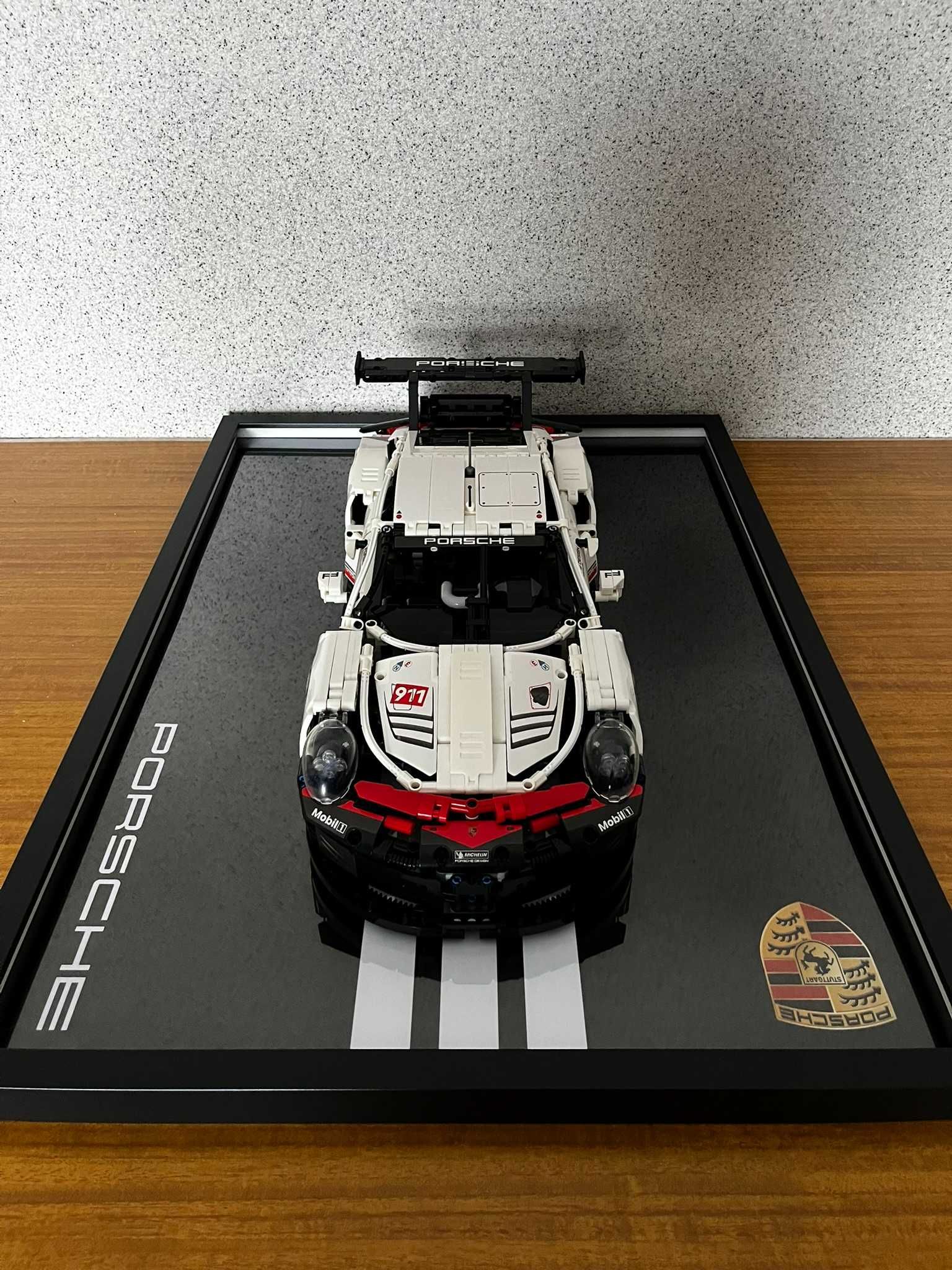 Quadro Porsche 911 RSR (carro incluído)