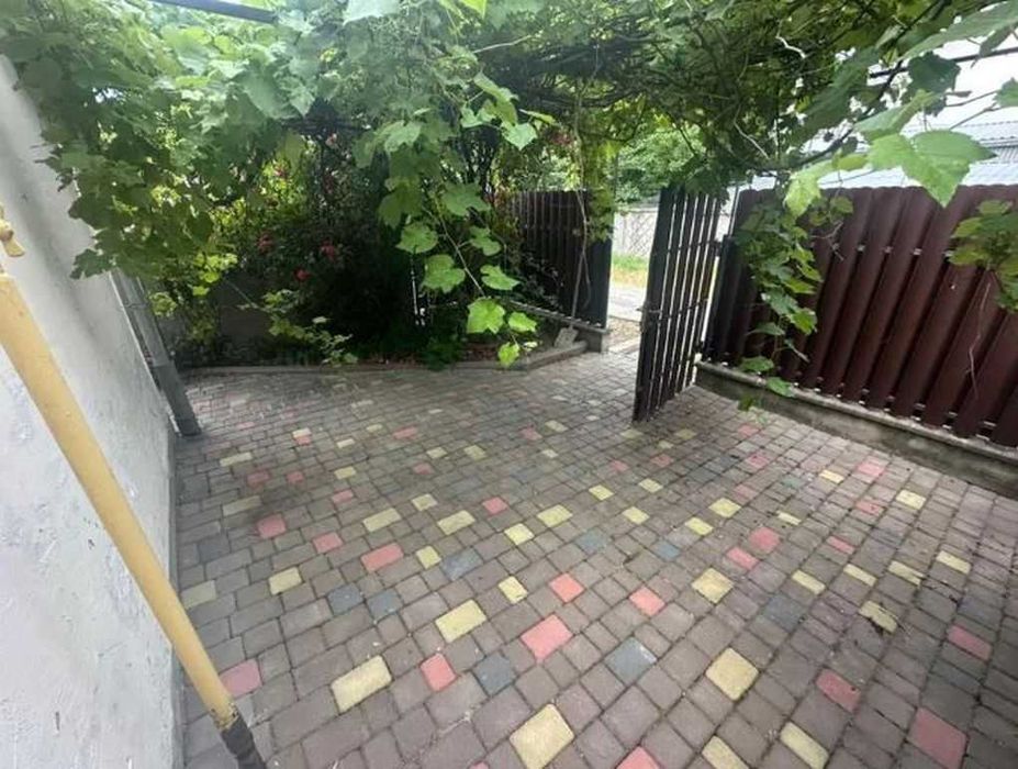 Продаж 4к будинку,74,9 кв.м,гараж,2 сот. пров.Шухевича,Гречани! 62000$