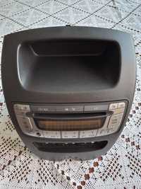 Auto Rádio Original + moldura - TOYOTA AYGO / PEUGEOT 107 / CITROEN C1