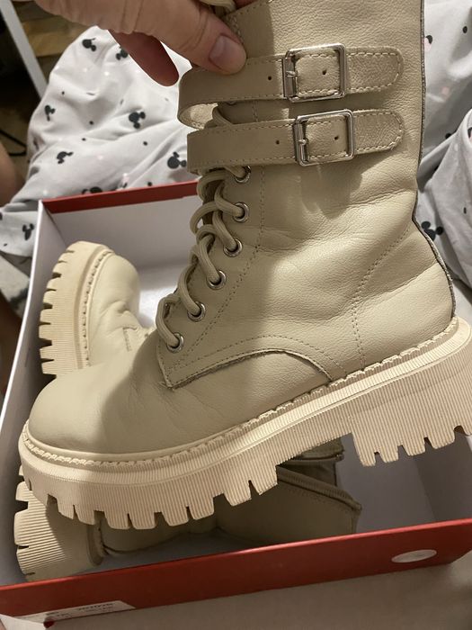 Сапоги зимние бежевые