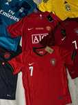 Vendo t-shirts de futebol