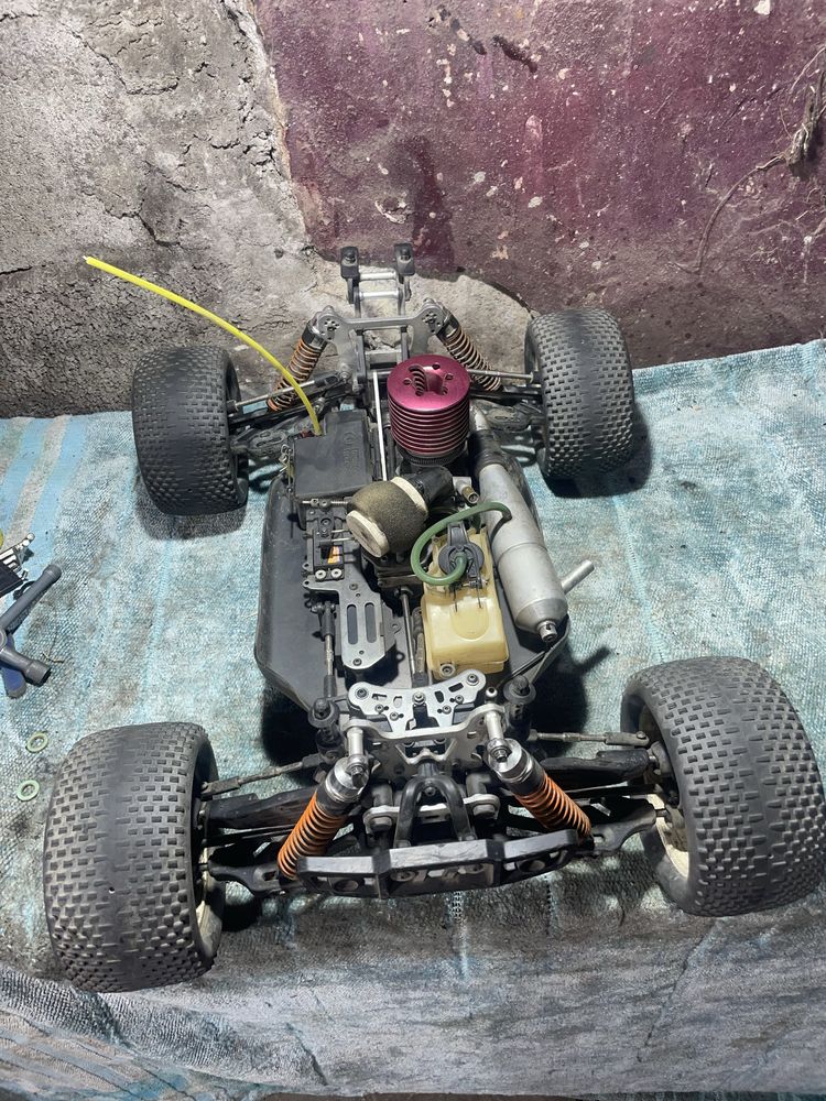 Carro rc nitro Thunder tiger