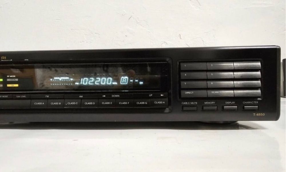 Am/Fm Tuner Onkyo T-4850. Wykonane w Japonii