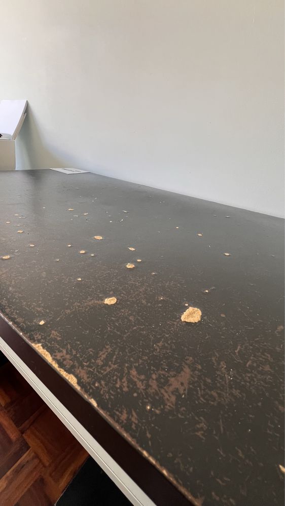 Mesa de computador, DOAÇÃO