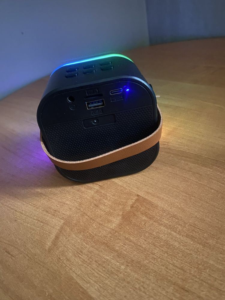 Glosnik bluetooth