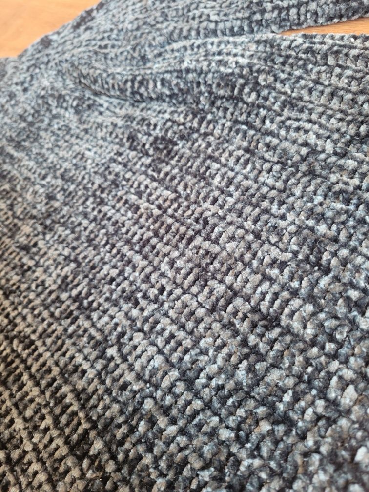 Sweter niebieski
