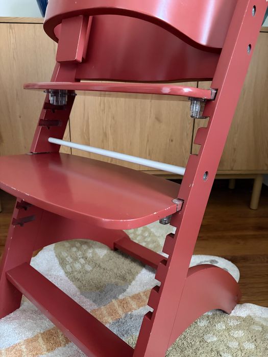 Krzesełko drewniane do karmienia Childhome