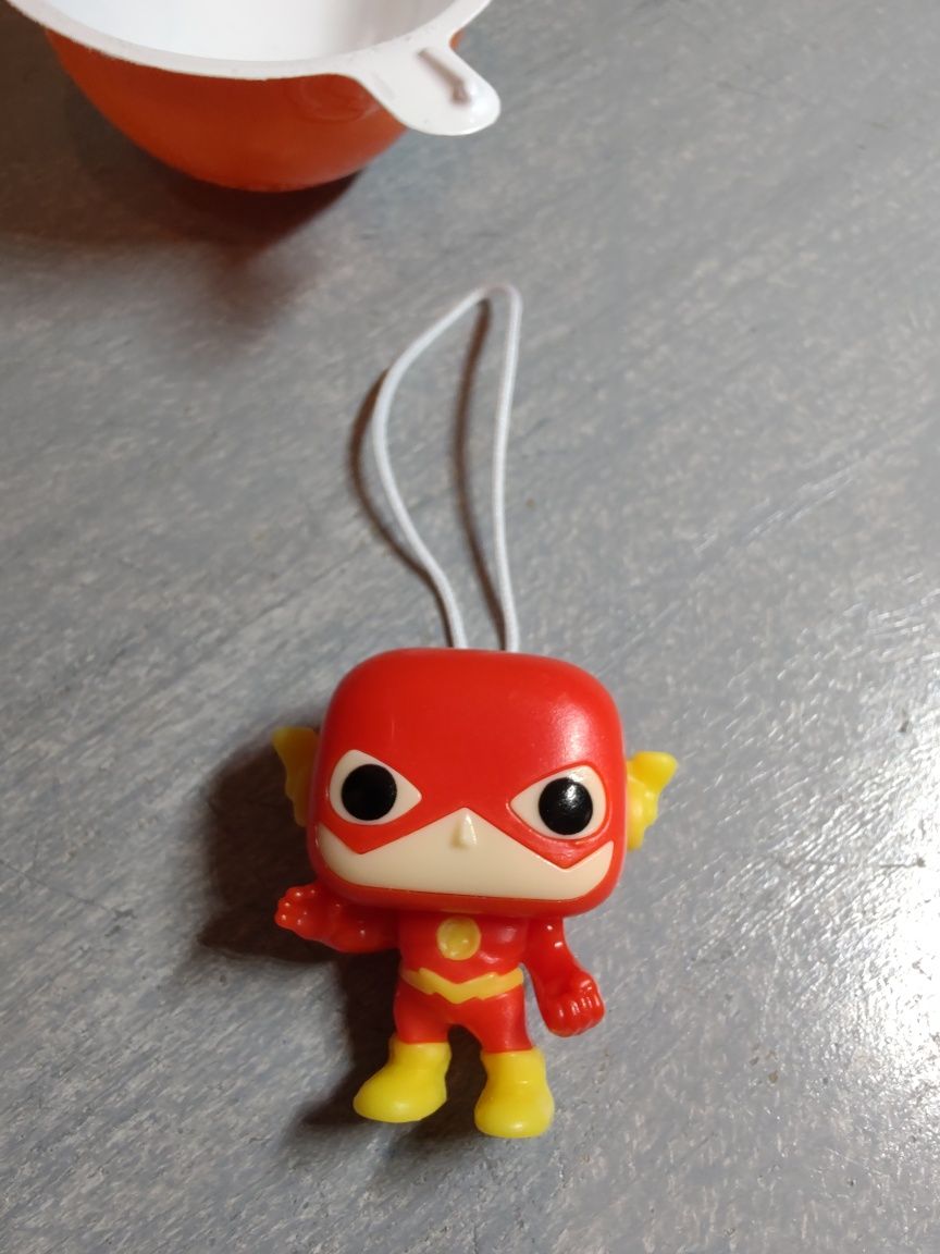 DC Super Heroes Kinder Joy Funko Pop Flash