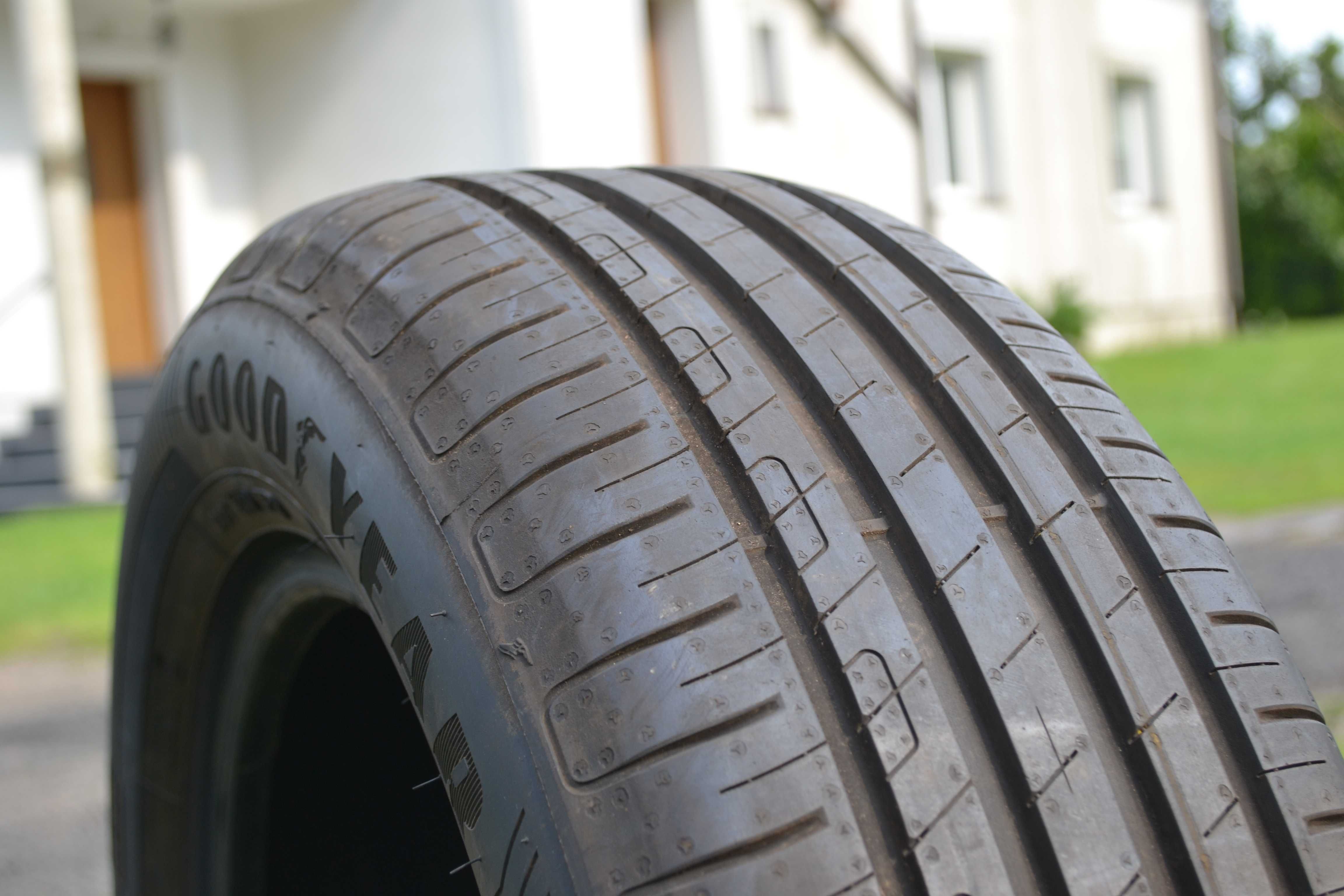 Opony 205/60/16 Goodyear 2szt Letnie