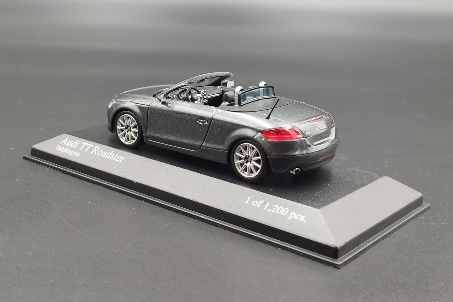 1:43 Audi TT Roadster Grey Metallic Minichamps