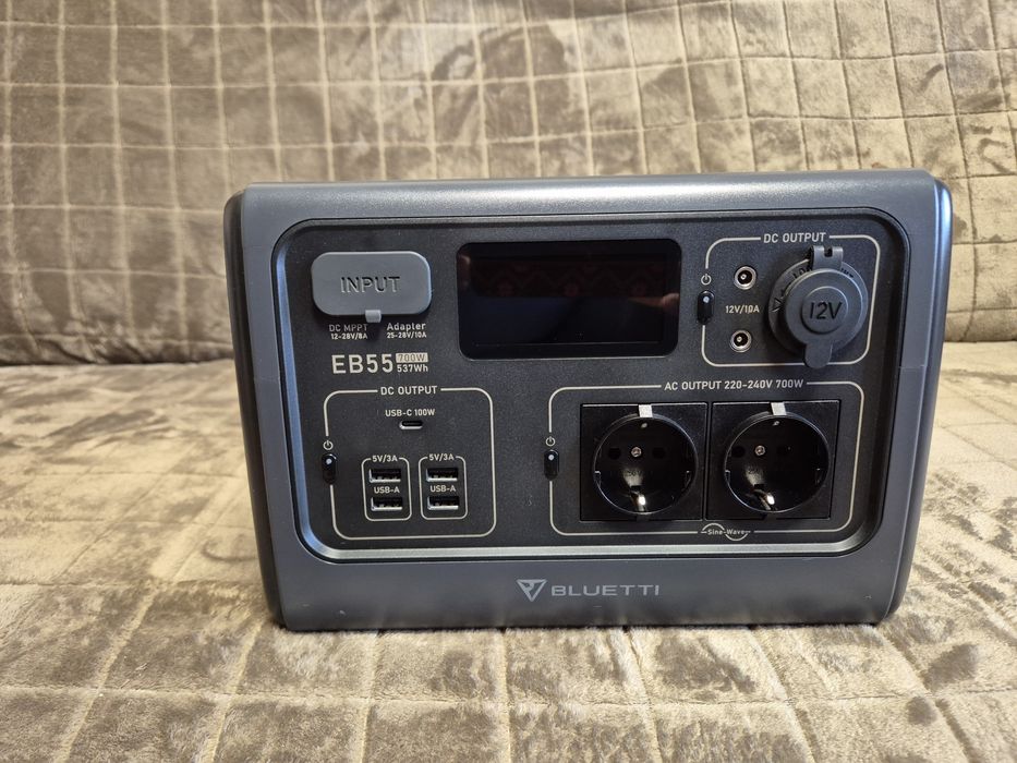 Зарядна станція Bluetti EB55