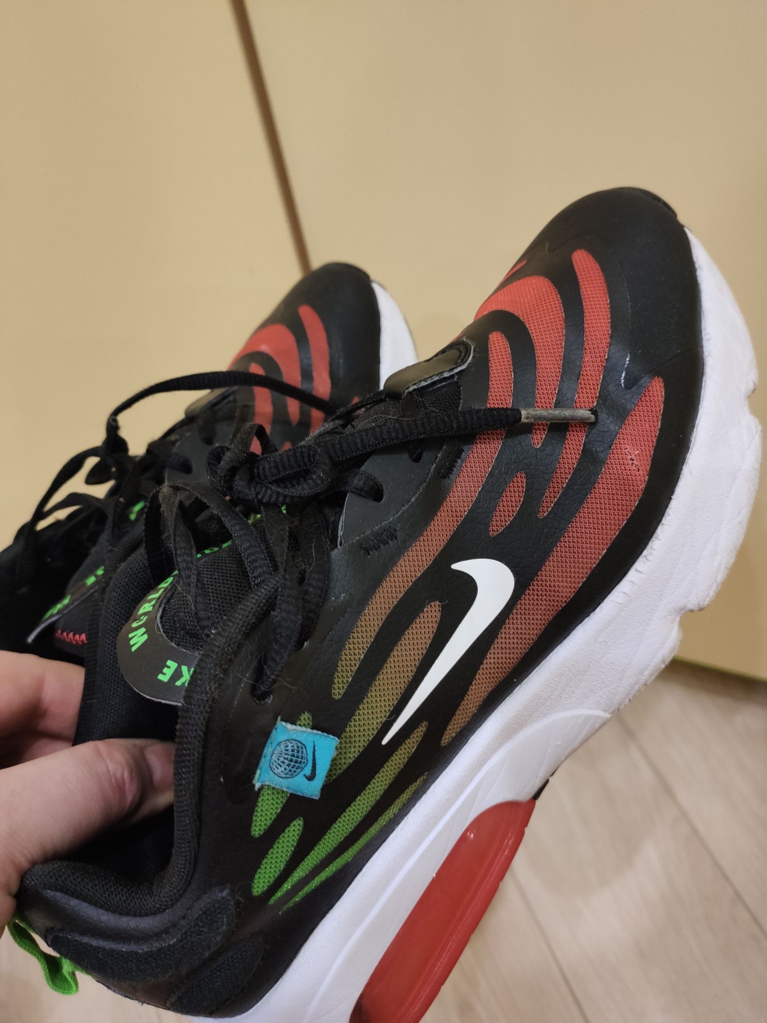 Кроссовки Nike демисезонные