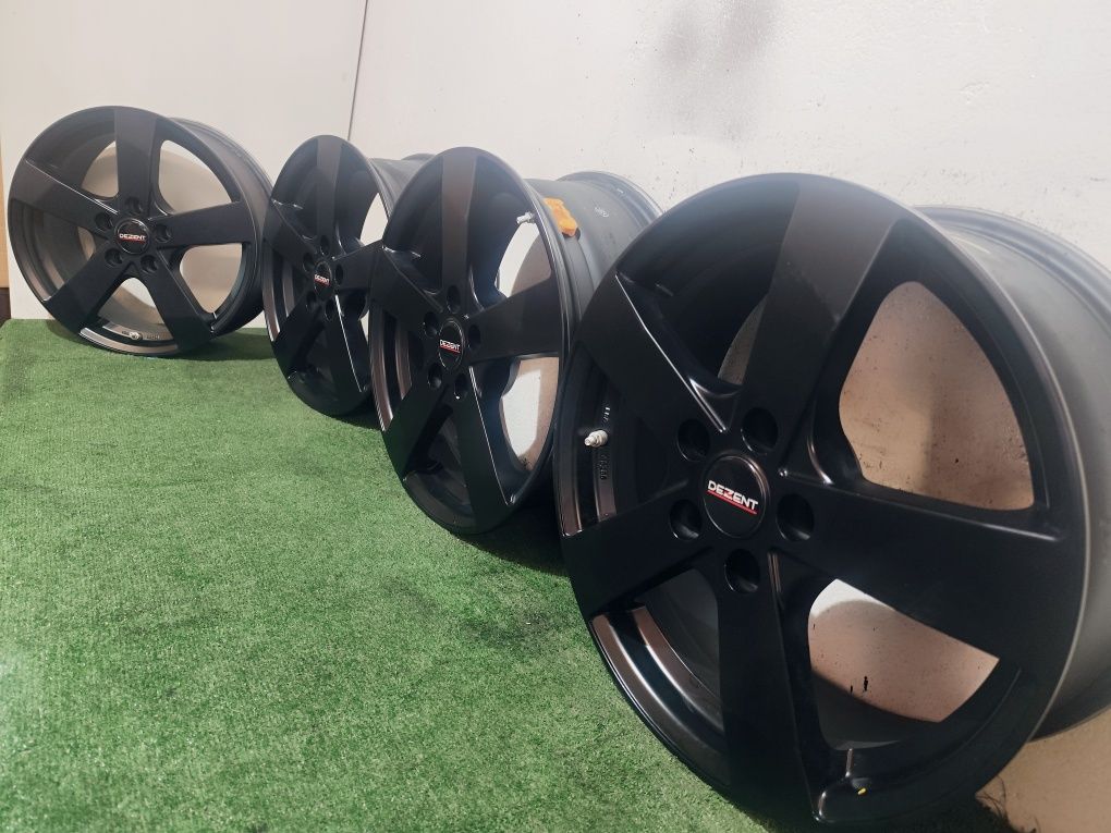 Felgi aluminiowe Dezent 17" 7J Et 40 5x114.3 hiundai Kia Mazda Renault