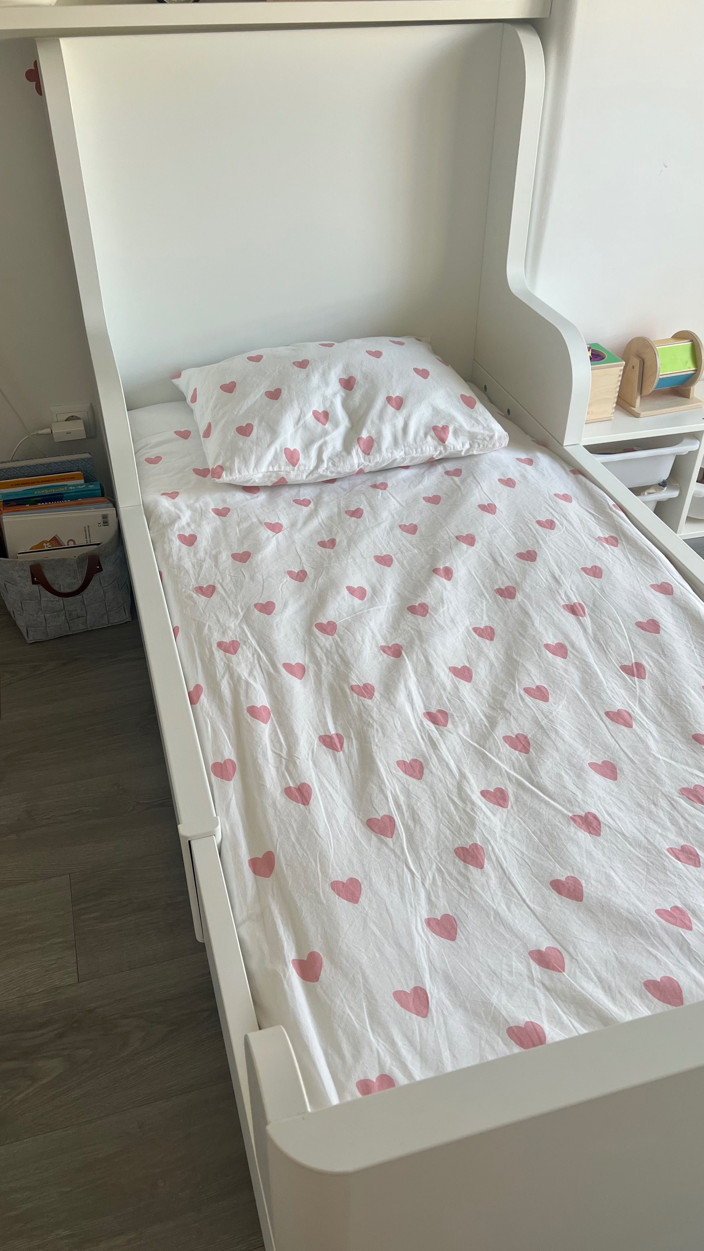 Cama extensível de criança com colchão (BUSUNGE)