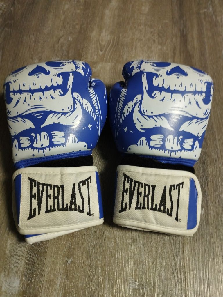 Перчатки для єдиноборств EVERLAST