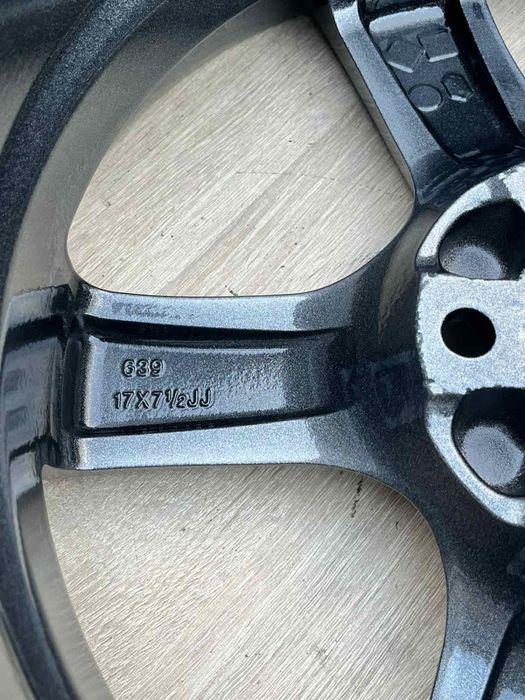 Goauto диски на корейця і японця 5/114,3 r17 et40 7j dia66,1 як нові